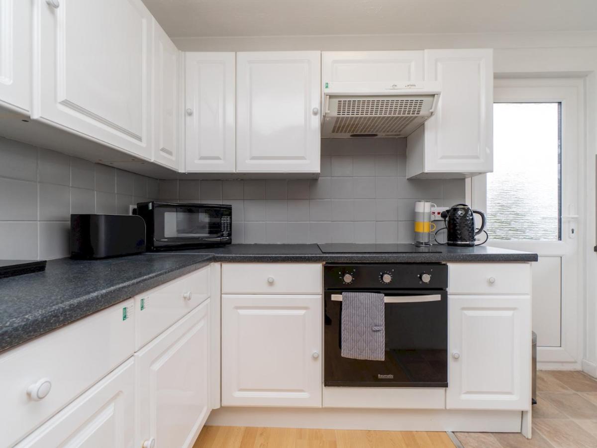 Ferienwohnung Pass The Keys One Bed Flat With Stunning Views And Free Parking Bath Exterior foto