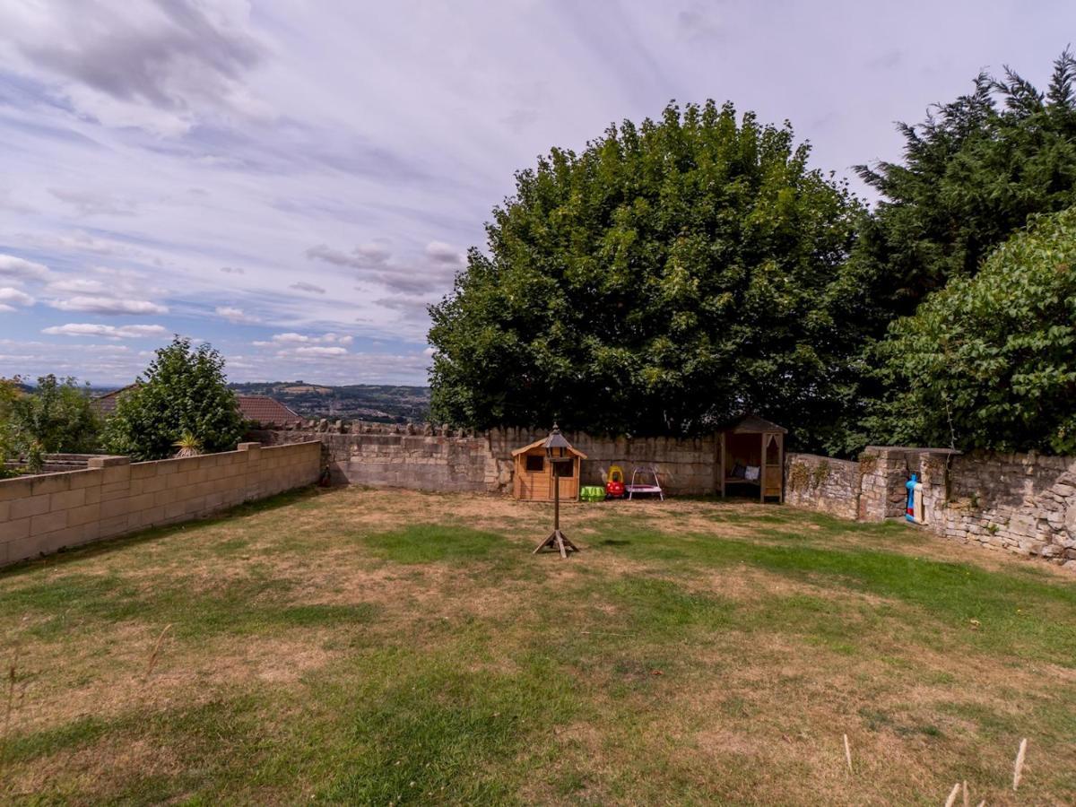 Ferienwohnung Pass The Keys One Bed Flat With Stunning Views And Free Parking Bath Exterior foto