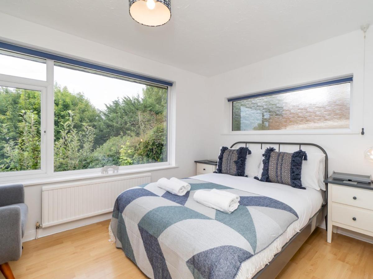 Ferienwohnung Pass The Keys One Bed Flat With Stunning Views And Free Parking Bath Exterior foto